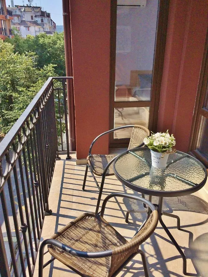 Apartment Cosy & Central Varna